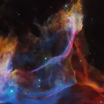 Запечатлел ли "Хаббл" самый захватывающий вид туманности Вуаль?