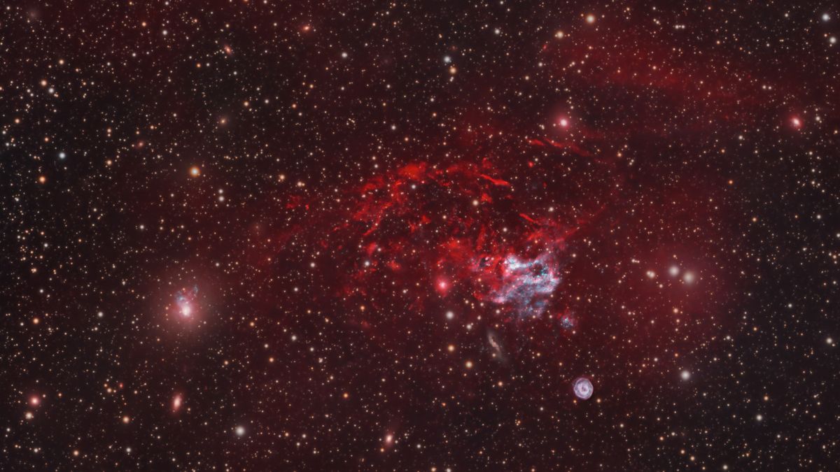 Школьник случайно обнаружил "световое эхо" черной дыры в два раза шире Млечного Пути