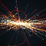 Крупнейший в мире прибор для разрушения атомов делает первое в своем роде открытие "красивых" частиц, которое может открыть новую физику