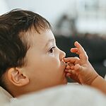 Синдром Леша-Нихана: генетическая загадка с тяжелыми последствиями