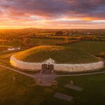 Загадка древних гробниц Ирландии: не королевские усыпальницы, а общинные святилища?