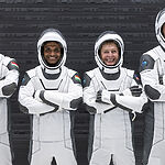 Утечка на МКС снова откладывает запуск частной миссии SpaceX