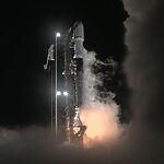 Один запуск завершён, один впереди: SpaceX успешно вывела на орбиту первую партию спутников Starlink
