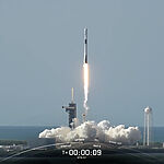 SpaceX успешно запустила европейский метеоспутник и посадила ракету на дрон-корабль