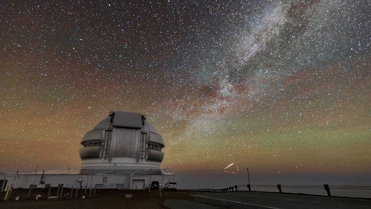 Телескоп Gemini North: взгляд на Вселенную сквозь спутниковые помехи