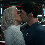 Любовные перипетии Спока: Когда логика уступает место страсти в "Звёздном пути"