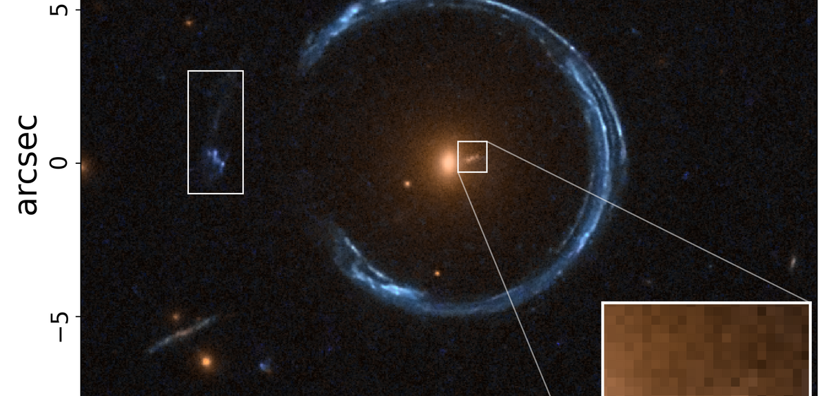Гигантская черная дыра массой в 36 миллиардов Солнц: открытие в системе Cosmic Horseshoe