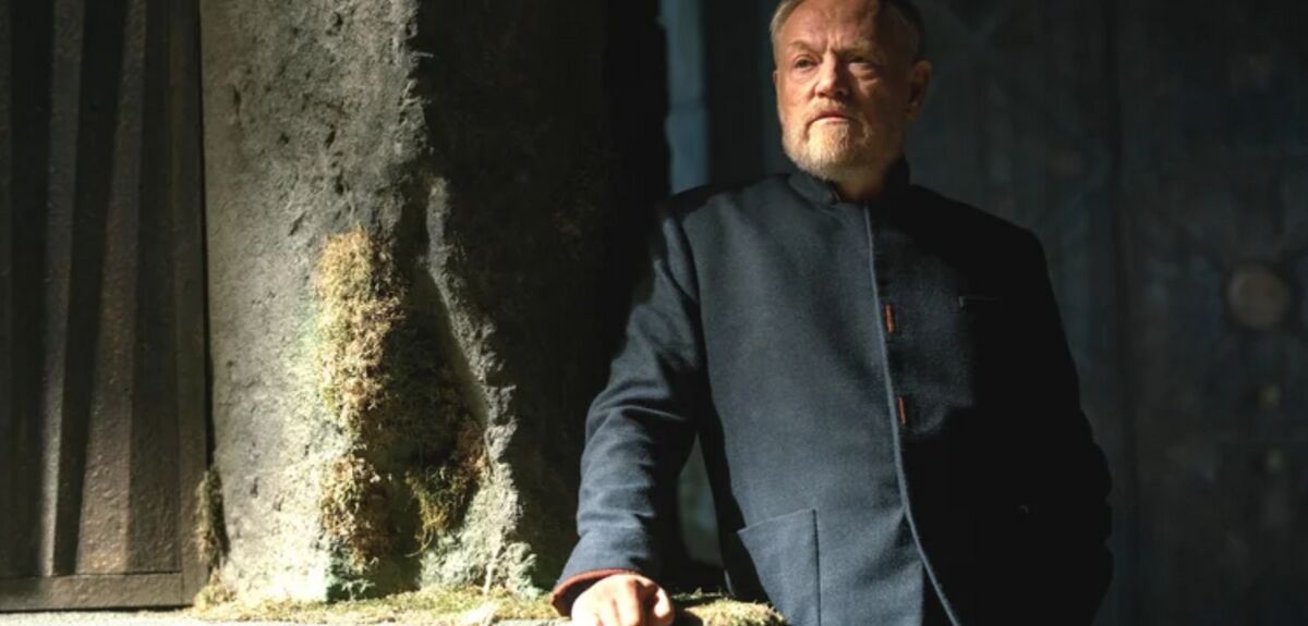 Психоистория в "Основании": Как математика предсказывает крах Галактики