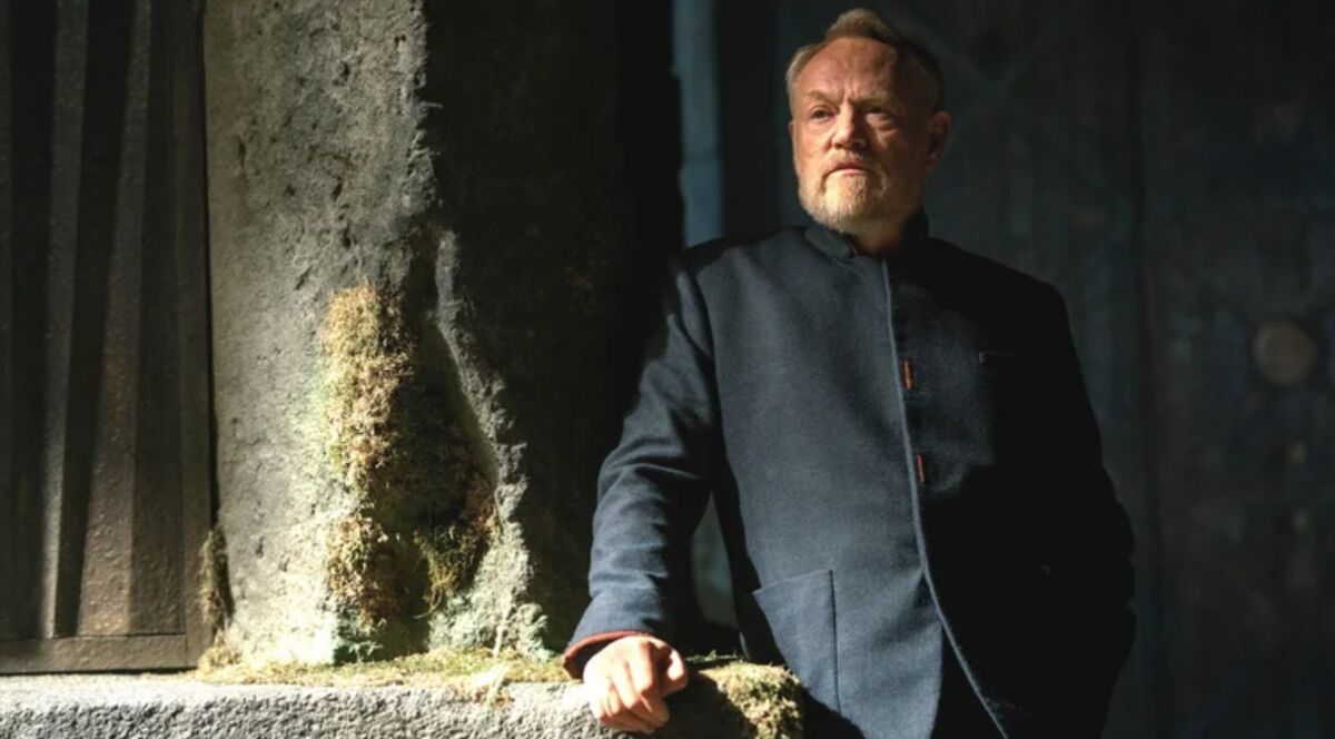 Психоистория в "Основании": Как математика предсказывает крах Галактики