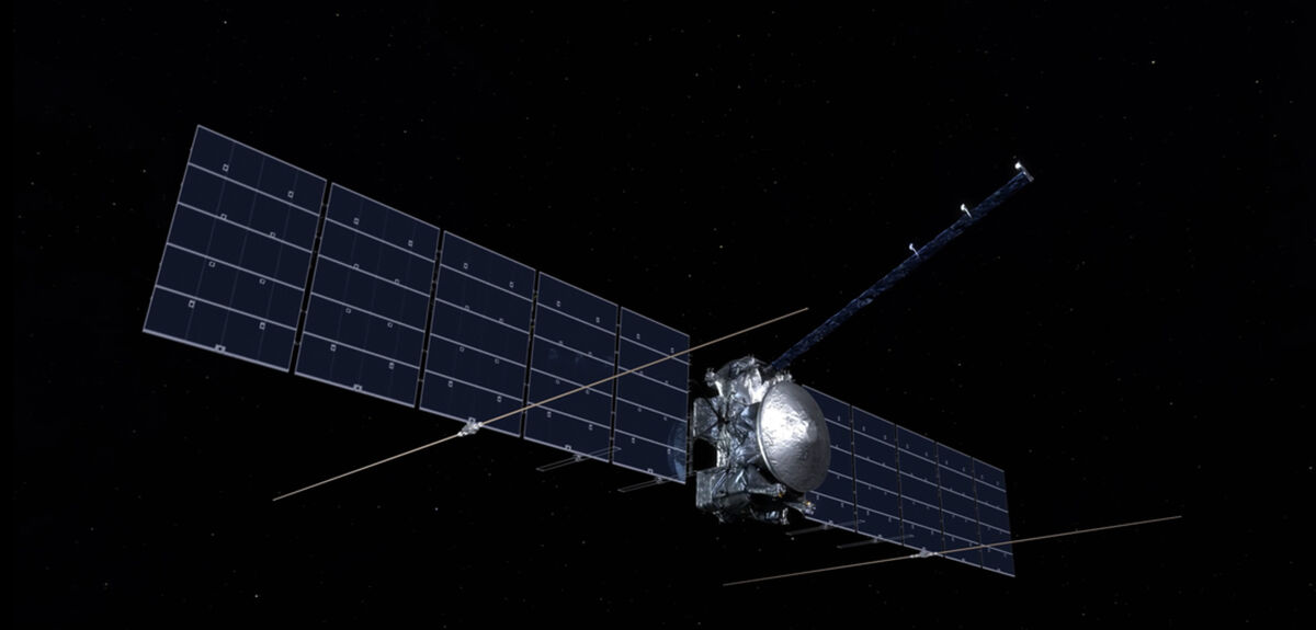 «Европа Клиппер» проверил радар на пути к Юпитеру: успехи облета Марса и планы исследования океанов Европы
