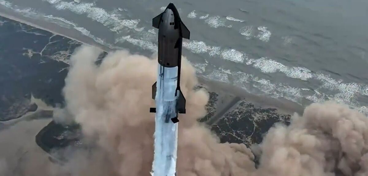 Starship в полете: смотрите прямую трансляцию 11-го испытательного запуска SpaceX