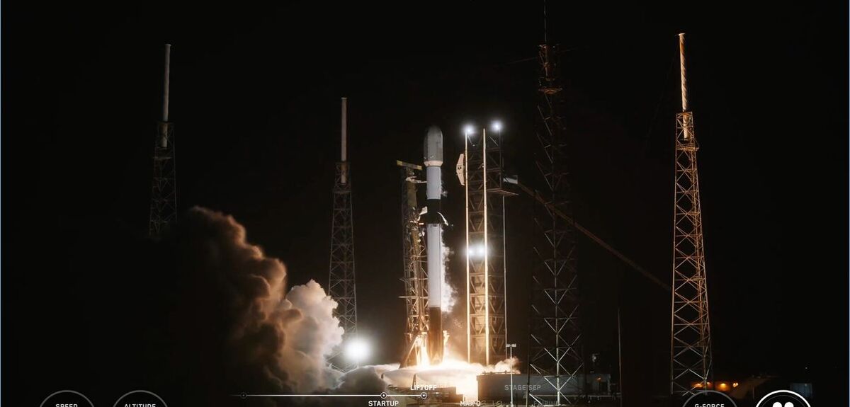 SpaceX наращивает группировку Starlink: очередные 28 спутников выведены на орбиту