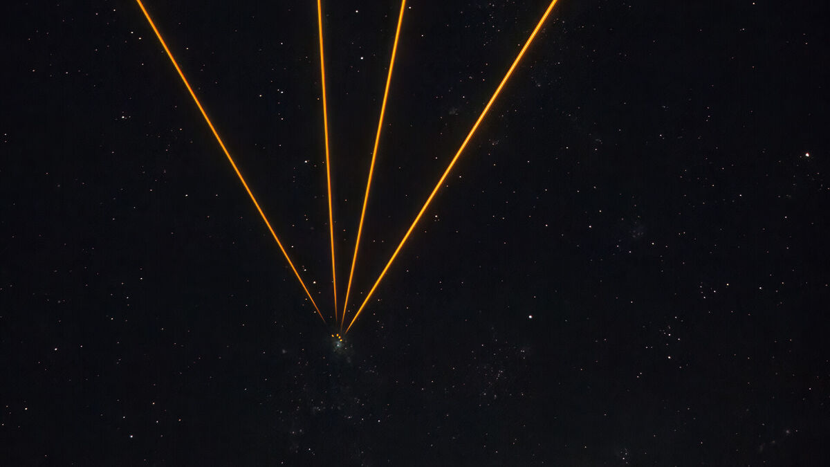 Лазеры VLT исследуют Туманность Тарантула: как GRAVITY+ раскрывает тайны Вселенной