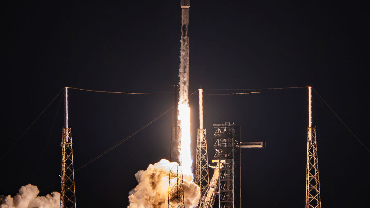 Успех SpaceX: Запуск 29 Новых Спутников Starlink