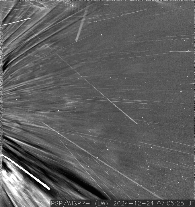 Солнце демонстрирует свое «зелёное» лицо: солнечный зонд Parker заснял, как наша звезда перерабатывает вещество и энергию