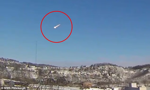 Загадочный всплеск огненных шаров в 2026 году: Земля под прицелом космических камней или НЛО?