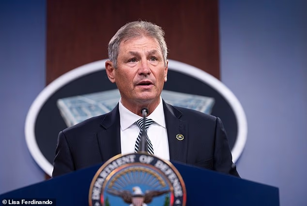 Охота на учёных: бывший глава ФБР допустил заговор против национальной безопасности США