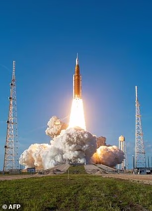 Космический конфуз: туалет на «Орионе» сломался через несколько часов после старта «Артемиды II»