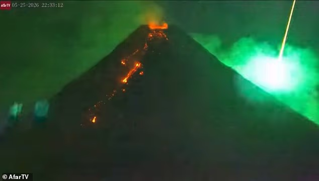 Загадка над вулканом Майон