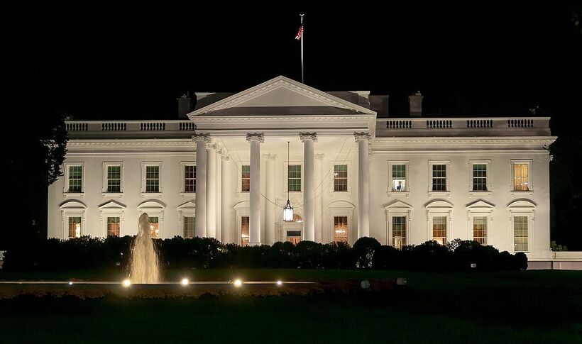 Трамп отменил «обет молчания» об НЛО: бывшим военным и чиновникам разрешили говорить